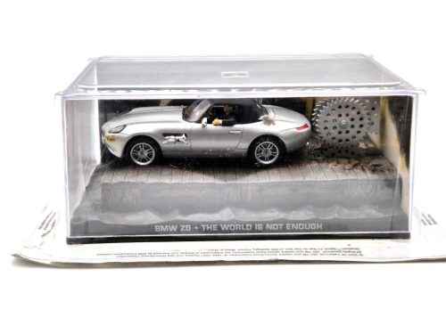 BMW Z8 - James Bond - The World is not Enough - Svet nestačí -  Edicola - 1:43