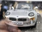 BMW Z8 - James Bond - The World is not Enough - Svet nestačí -  Edicola - 1:43