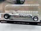Hot Wheels Premium - Jay Leno's Garage - Jay Leno Tank car -  Hot Wheels - 1:64