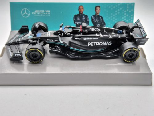 Mercedes-AMG Petronas Team W14 F1 #63 (2023) - George Russel -  BBurago - 1:43