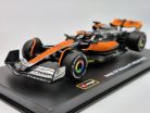 McLaren MCL60 F1 #81 (2023) - British GP 4th - Oscar Piastri - s postavičkou pilota -  BBurago - 1:43
