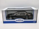 BMW E32 730i (1992) - MCG - 1:18 1/18 model auta