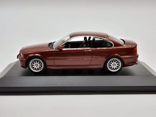 BMW E46 328ci coupe (1999) - bordó -  Maxichamps - 1:43
