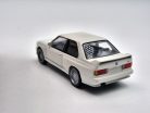 BMW E30 M3 (1986) - biela -  Norev - 1:43