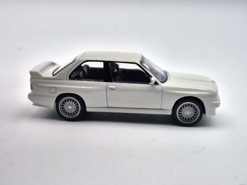 BMW E30 M3 (1986) - biela -  Norev - 1:43