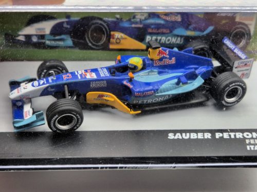 Sauber C23 #12 (2004) - Felipe Massa -  Edicola - 1:43 - s postavičkou pilota