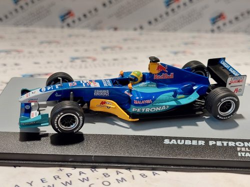 Sauber C23 #12 (2004) - Felipe Massa -  Edicola - 1:43 - s postavičkou pilota