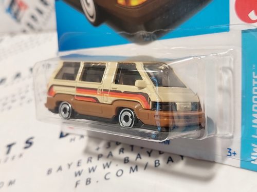 Hot Wheels Toyota Van (1986) - HW J-Imports 6/10 - 95/250 - s dlhou kartou