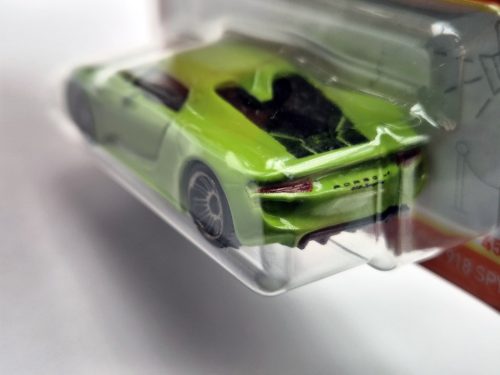 Porsche 918 Spyder - 45/100  - blistery -  Matchbox - 1:64