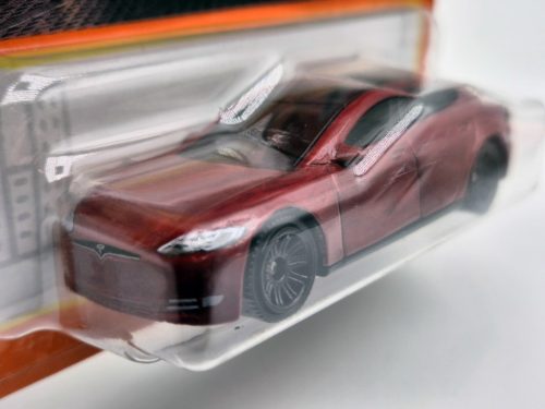 Tesla Model S - 89/100 - blistery -  Matchbox - 1:64