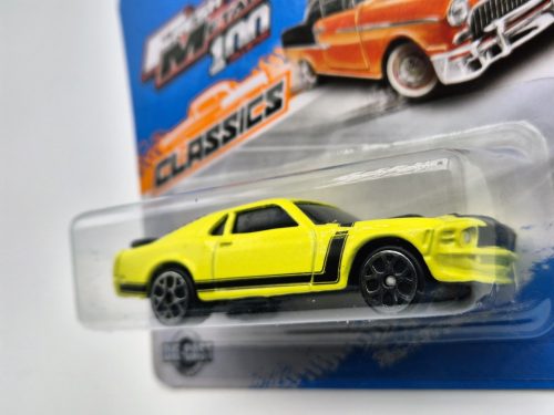 Ford Mustang Boss 302 (2013) - žltá/čierna -  Maisto - 1:64