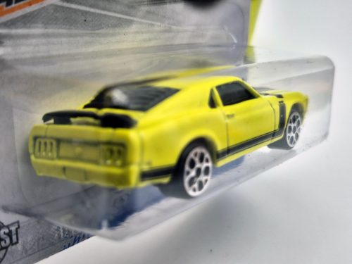 Ford Mustang Boss 302 (2013) - žltá/čierna -  Maisto - 1:64