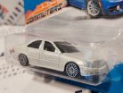 Mercedes Benz S Class - biela -  Maisto - 1:64