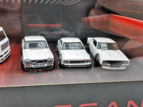 Nisssan Skyline dioráma #14 - Skyline 2000 GT-R, Skyline C210, Skyline HT 2000 GT-X