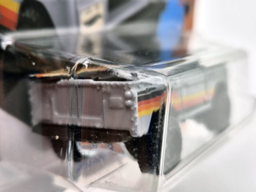 Hot Wheels Land Rover Series II - HW Hot Trucks 5/10 - 92/250 -  Hot Wheels - 1:64