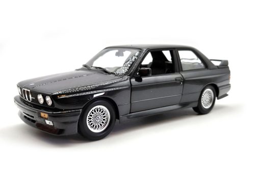 BMW E30 M3 - Minichamps - 1:18  - použitá