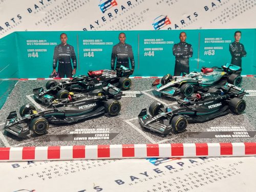 Mercedes GP set F1 modelov áut - 2023 W14 Lewis Hamilton - 2023 W14 George Russel - 2022 W13 Lewis Hamilton - 2021 W12 Lewis Hamilton -  Bburago -1:43