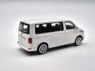 Volkswagen VW T6 T6.1 Transporter (2020) - biela -  Bburago - 1:43