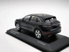 Porsche Cayenne (2017)  -  Minichamps - 1:43
