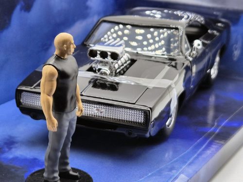 Dom's Dodge Charger (1970) - s figúrkou Doma - Fast & Furious - Rýchlo a zbesilo -  Jada - 1:24