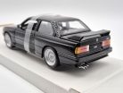 BMW E30 M3 (1988) - čierna - Bburago - 1:24