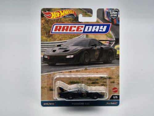 Hot Wheels Premium - Race Day - Porsche 935 - Chase car -  Hot Wheels - 1:64