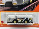 MBX Mini Cargo Truck - 2023 54/100 - s dlhou kartou -  Matchbox - 1:64