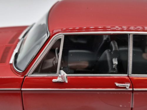 BMW 1602 (1971) -  Solido - 1:18