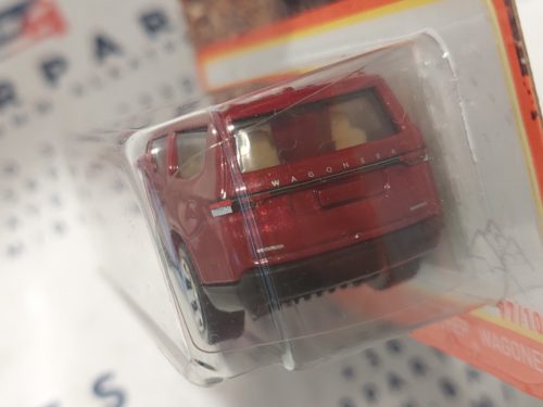 Jeep Wagoneer (2022) - 97/100 - blistery -  Matchbox - 1:64