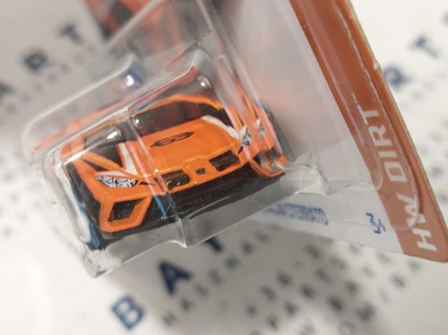 HW Lamborghini Huracan Sterrato - HW Dirt 6/10 - 222/250 -  Hot Wheels - 1:64