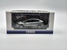 Toyota Prius - model so strešným oknom - strieborná -  Ebbro - 1:43
