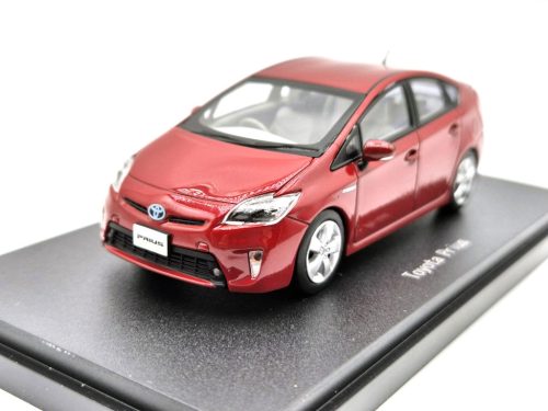 Toyota Prius - červená -  Ebbro - 1:43