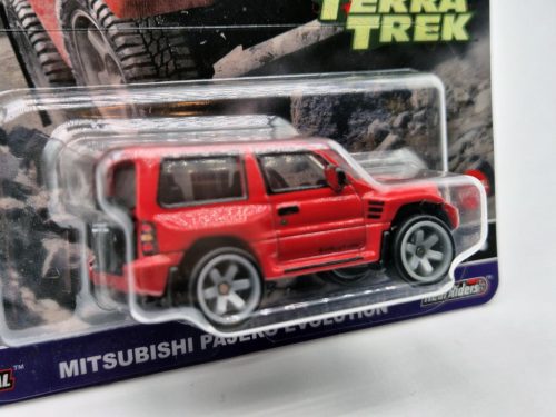 Hot Wheels Premium - Car Culture Terra Trek - Mitsubishi Pajero Evolution -  Hot Wheels - 1:64