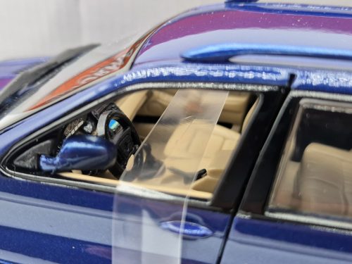 BMW X5 E53 -  Motor Max - 1:24