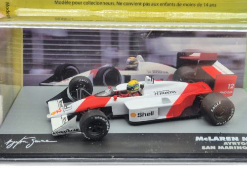 McLaren MP4/4 F1 #12 (1988) - San Marino GP - Ayrton Senna - s postavičkou pilota -  Edicola - 1:43
