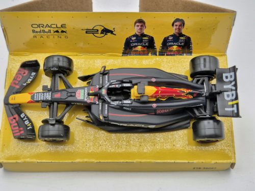Red Bull RB20 F1 #1 (2024) - Max Verstappen -  Bburago - 1:43