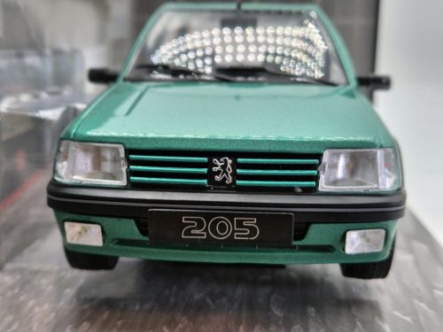 Peugeot 205 1.9 Gti Griffe (1990) -  Solido - 1:18