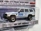Jeep Cherokee (1997) - New York City Police -  Greenlight - 1:64