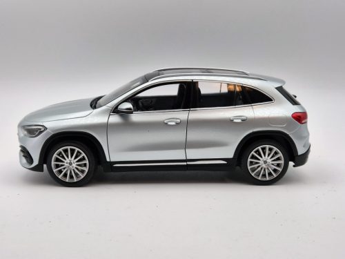 Mercedes - Benz GLA class H247 (2020) - Z-Models - 1:18
