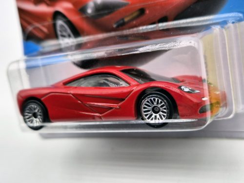 Hot Wheels McLaren F1 - HW: The '90s  9/10 - 243/250  -  Hot Wheels - 1:64