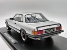 Mercedes S-Class 500SLC 6.0 AMG C107 (1985) - strieborná -  KK Scale - 1:18