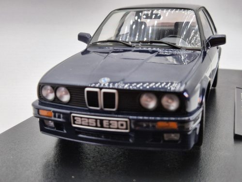 BMW E30 325i M paket 2 (1987)  - modrá -  KK Scale - 1:18