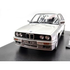   BMW E30 325i M paket 2 (1988) - strieborná -  KK Scale - 1:18