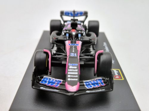 BWT Racing Alpine A524 F1 #31 (2024) - Esteban Ocon - s postavičkou pilota -  Bburago - 1:43