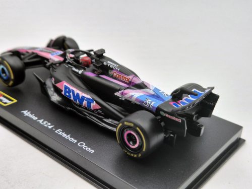 BWT Racing Alpine A524 F1 #31 (2024) - Esteban Ocon - s postavičkou pilota -  Bburago - 1:43