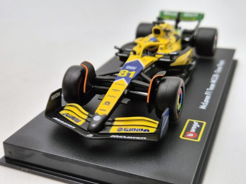 McLaren MCL38 F1 #81 (2024) - Monaco GP (Senna 30th Anniversary) - Oscar Piastri - s postavičkou pilota -  Bburago - 1:43