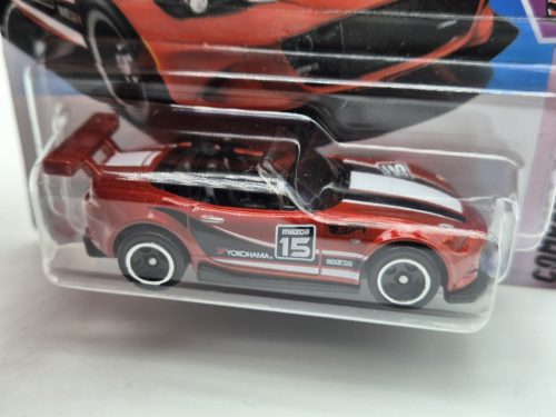 Hot Wheels Mazda MX-5 Miata (2015) - Compact Kings 2/10 - 80/250 -  Hot Wheels - 1:64