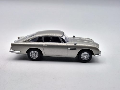 Aston Martin DB5 Coupe (1963) - James Bond - 007 -  Norev - 1:43
