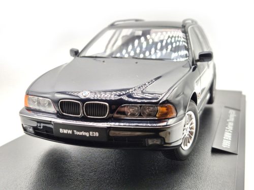 BMW E39 Touring (1998) - modrá -  Triple9 - 1:18