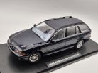 BMW E39 Touring (1998) - modrá -  Triple9 - 1:18